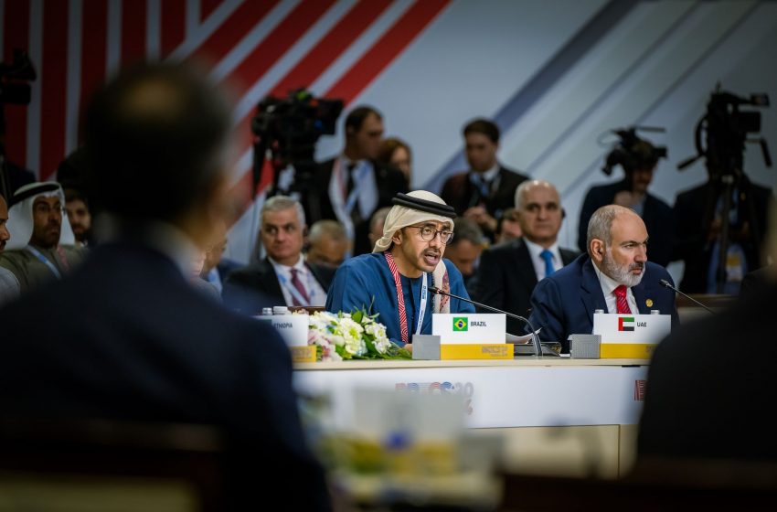  Abdullah bin Zayed attends BRICS+ Summit in Kazan